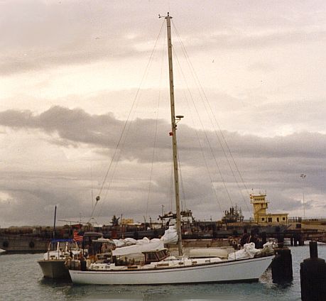 U.S.
          Yachties Invade Diego Garcia