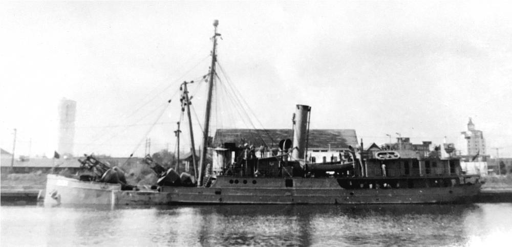 USCGC
                Magnolia about 1944