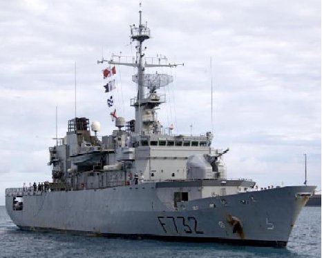 French Navy frigate FS NIVOSE
                  at Diego Garcia, November 2007